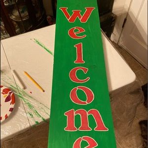 4ft welcome sign.